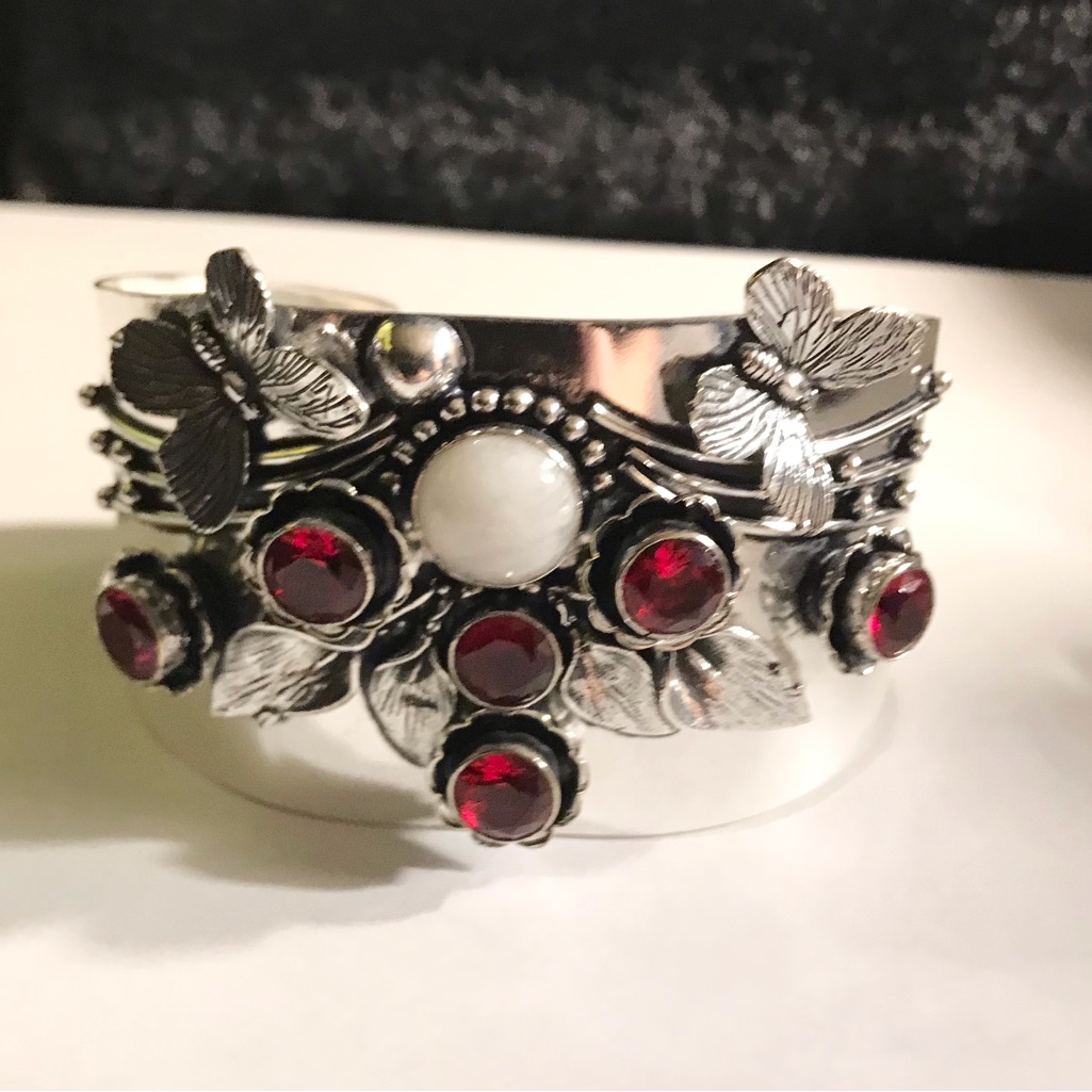 Garnet Moonstone 925 Sterling Silver Cuff Bracelet 115$